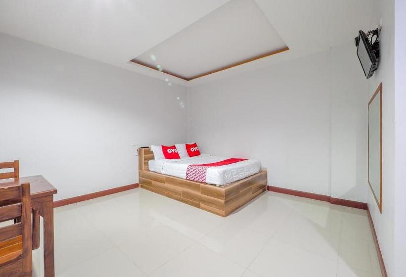 בית מלון כפרי Oyo 760 Inn Chan Resort