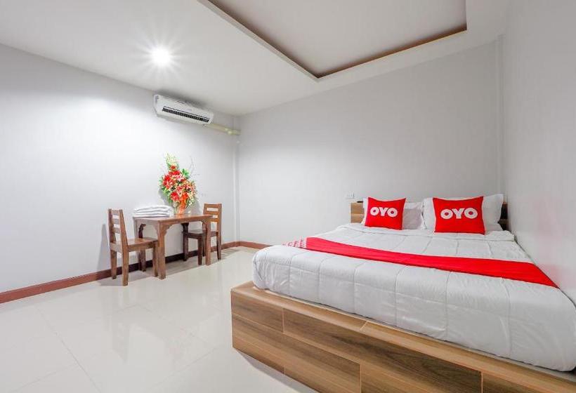 בית מלון כפרי Oyo 760 Inn Chan Resort