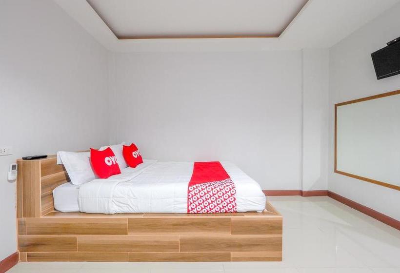 בית מלון כפרי Oyo 760 Inn Chan Resort