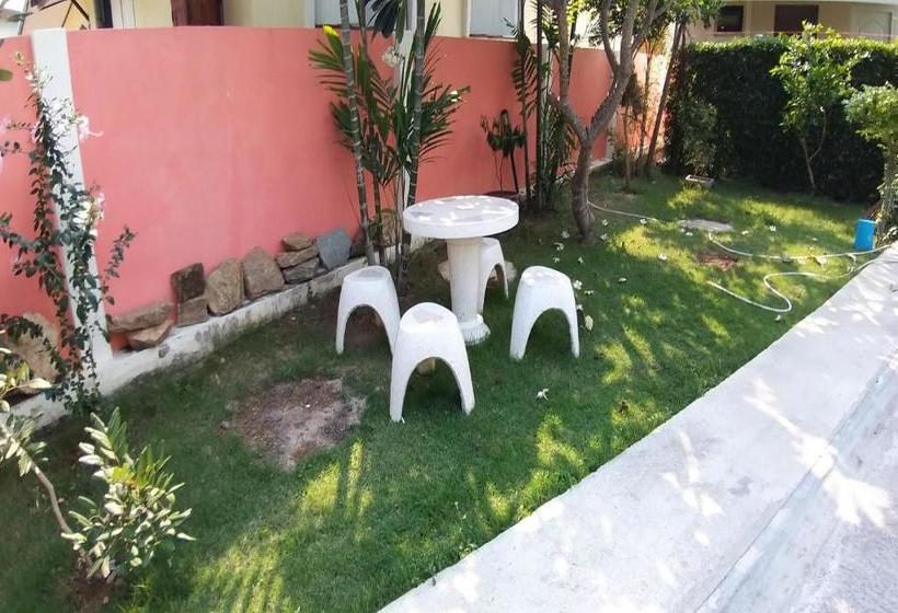 בית מלון כפרי Oyo 760 Inn Chan Resort