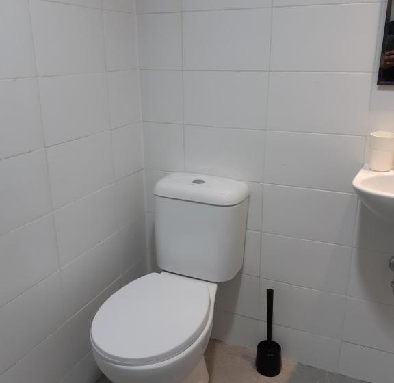 فندق Urooms Senayan