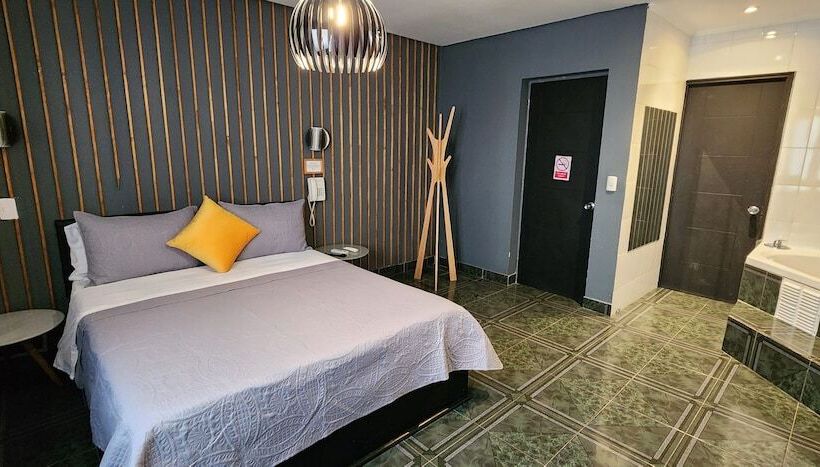 فندق Voila La Moneda