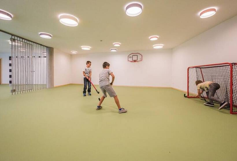 Alpine Nature Hotel Stoll