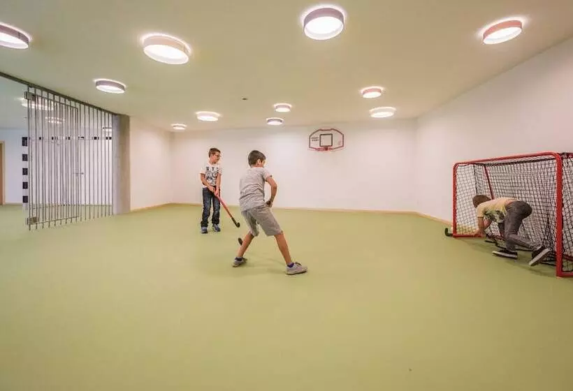 Alpine Nature Hotel Stoll