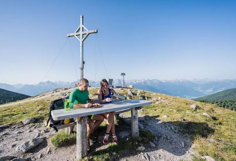 Alpine Nature Hotel Stoll