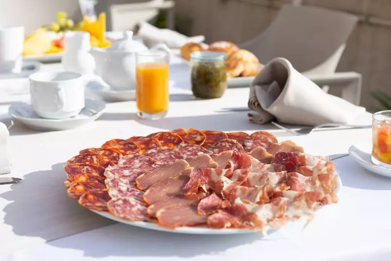 Aparthotel Los Girasoles