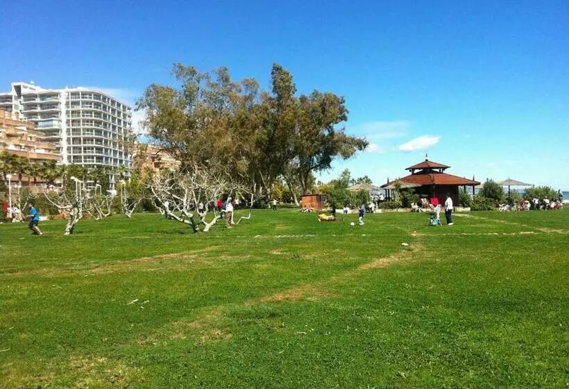 Apartamentos Marina Park
