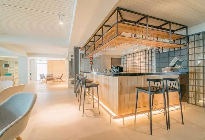 Aqualuz Lagos by The Editory