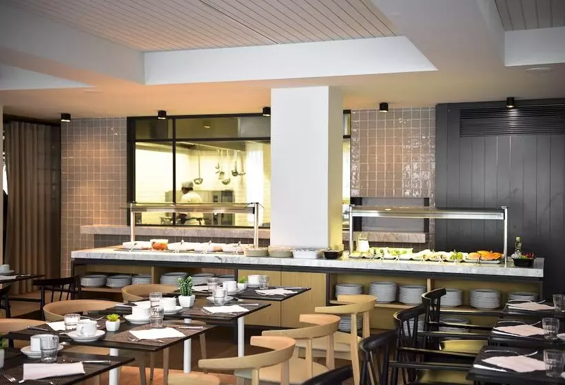 Aqualuz Lagos by The Editory