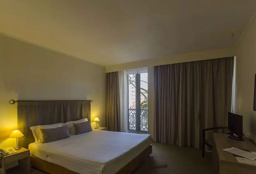 Ever Lisboa City Center Hotel