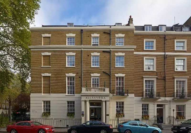 فندق Alexandra