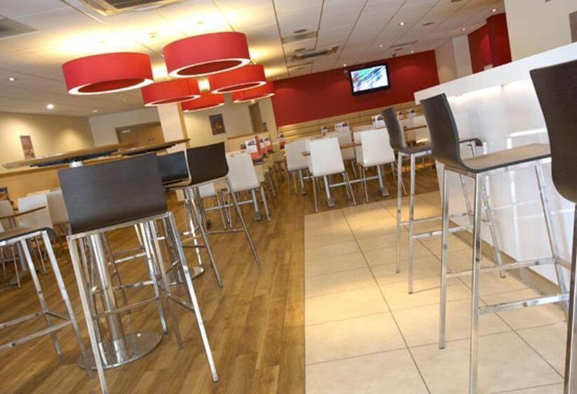 هتل Britannia Edinburgh