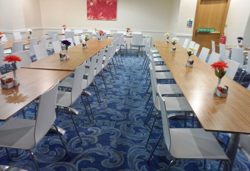 هتل Britannia Edinburgh