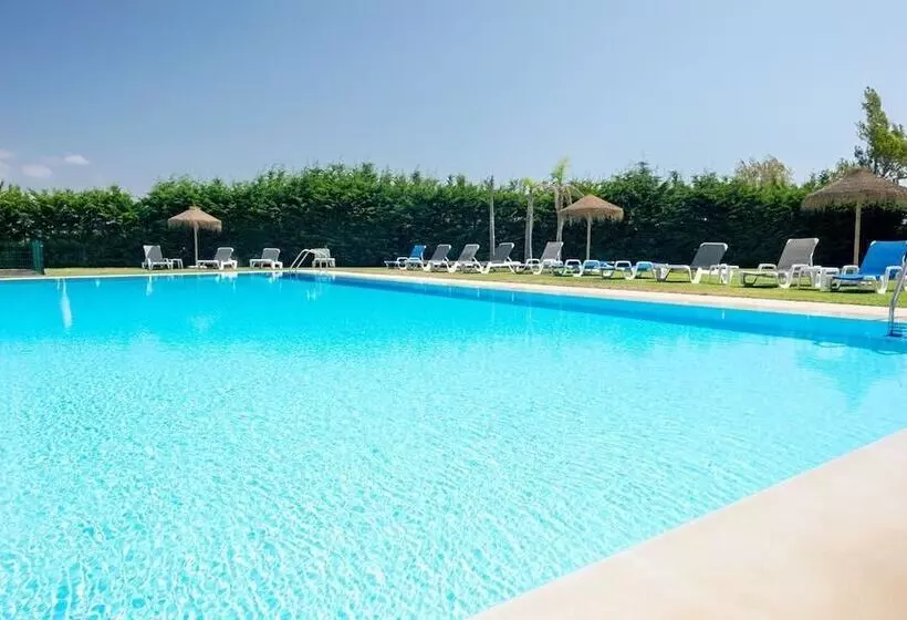 Отель Dos Zimbros