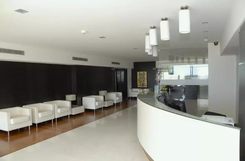 Отель Dos Zimbros