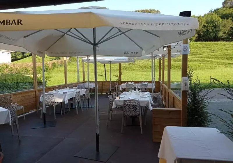 فندق El Tejo De Comillas