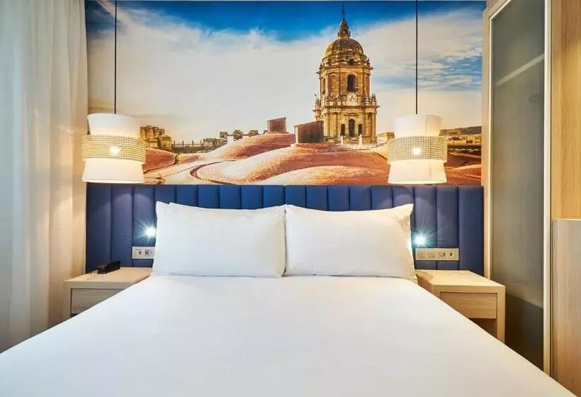 هتل Eurostars Astoria