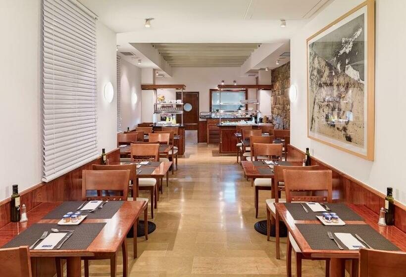 Отель H10 Raco Del Pi