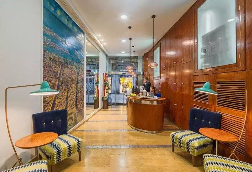 Отель H10 Raco Del Pi