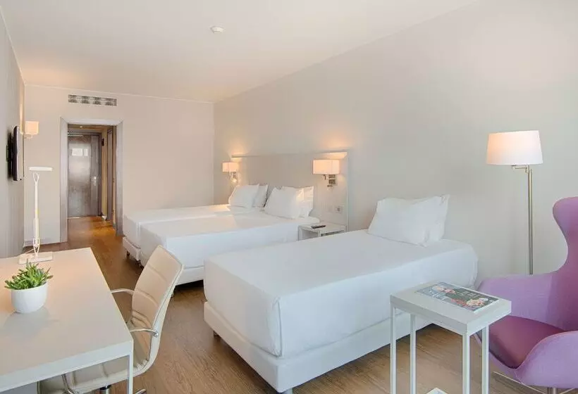 Отель NH Lecco Pontevecchio