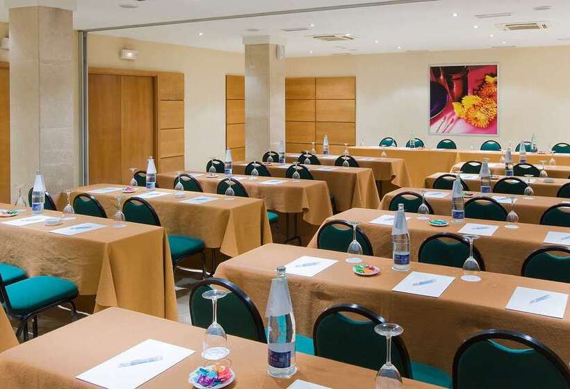 בית מלון כפרי NH San Pedro De Alcántara