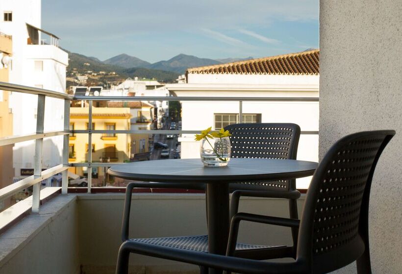 בית מלון כפרי NH San Pedro De Alcántara