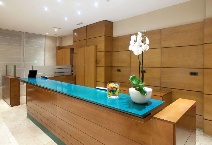 בית מלון כפרי NH San Pedro De Alcántara