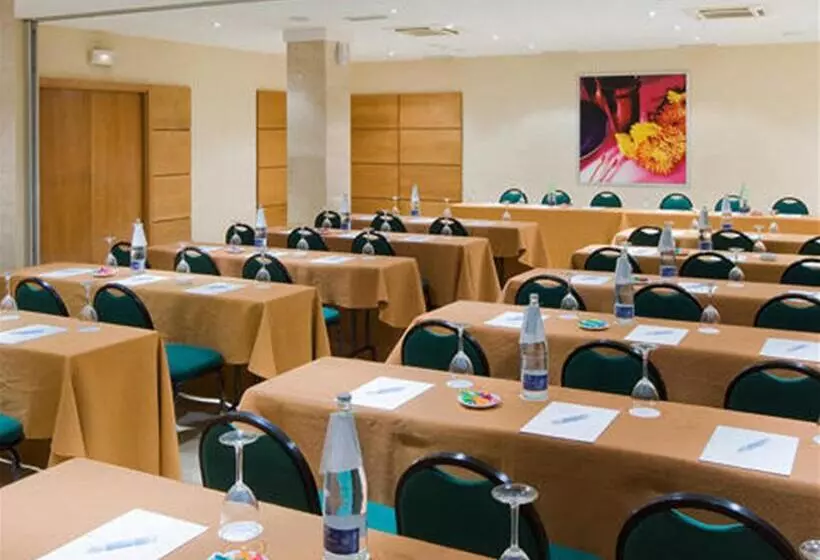 호텔 NH San Pedro De Alcántara