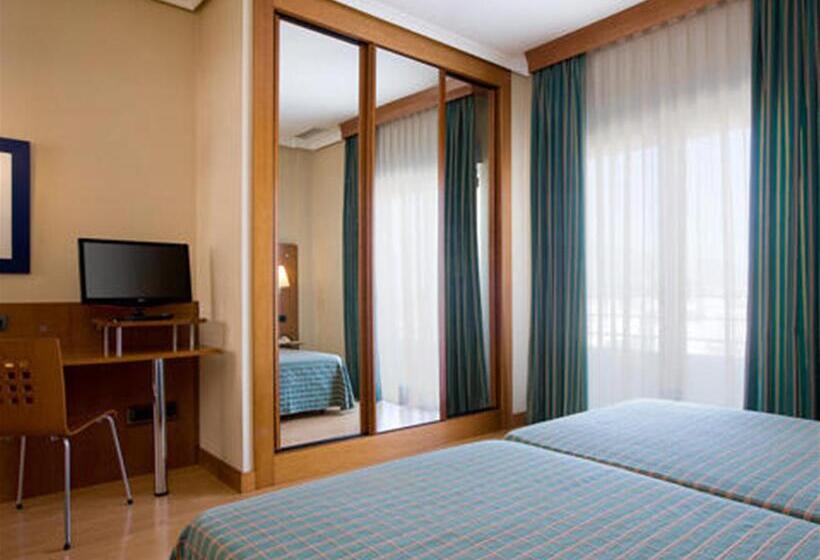 בית מלון כפרי NH San Pedro De Alcántara