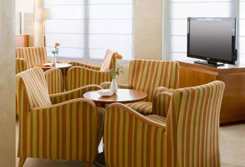 호텔 NH San Pedro De Alcántara