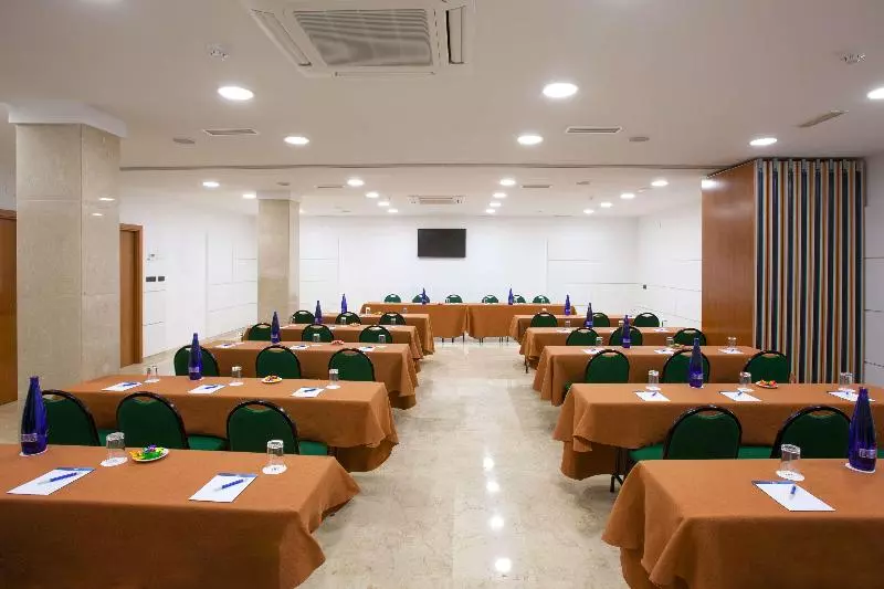 호텔 NH San Pedro De Alcántara