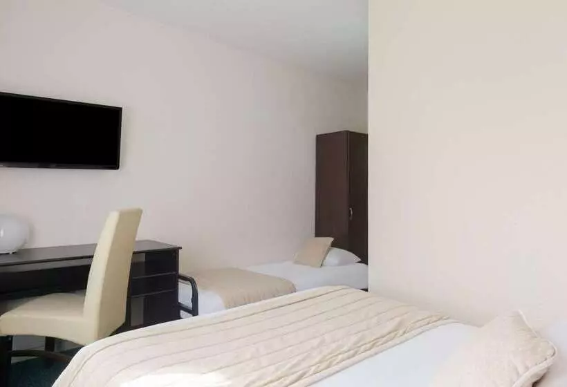 호텔 The Originals City, Hôtel Paris Sud, Orly Draveil