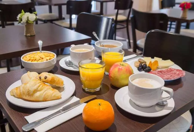 호텔 The Originals City, Hôtel Paris Sud, Orly Draveil