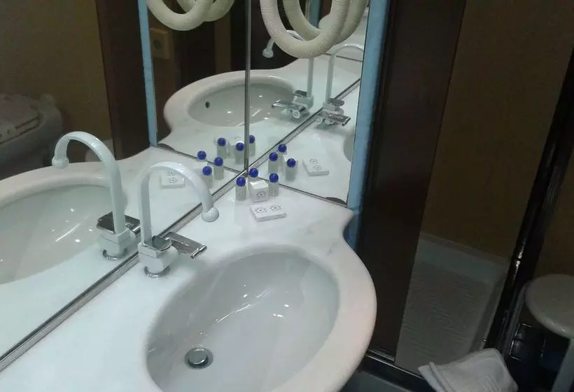 Meditur Hotel Cagliari Santa Maria