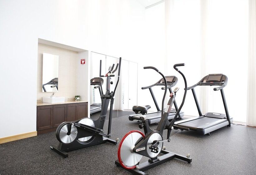 ホテル 3 Wellness