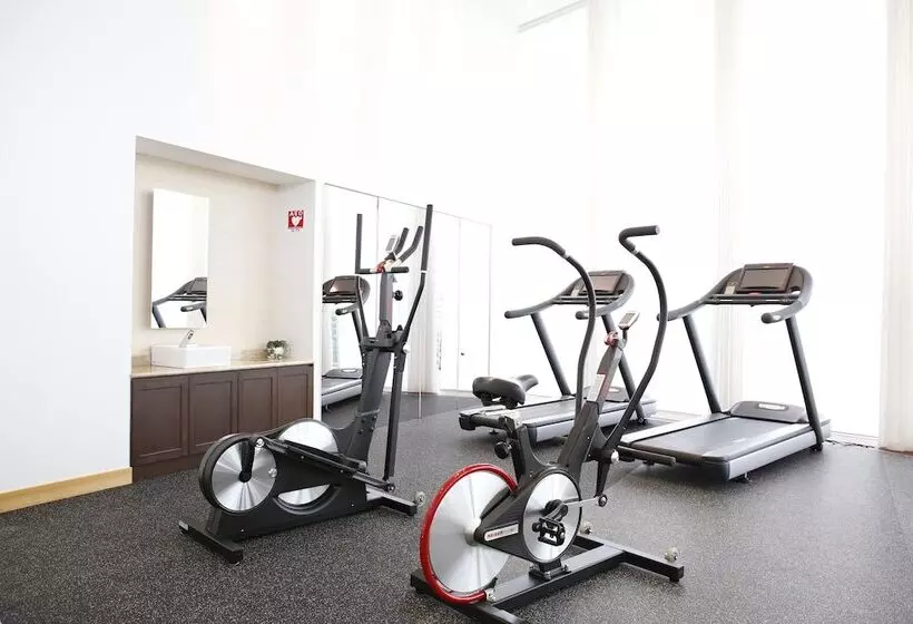 ホテル 3 Wellness