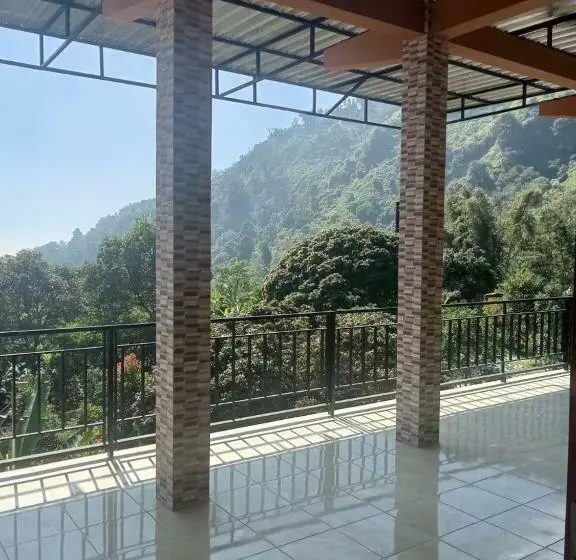 ホテル Nur Cahaya   Syariah