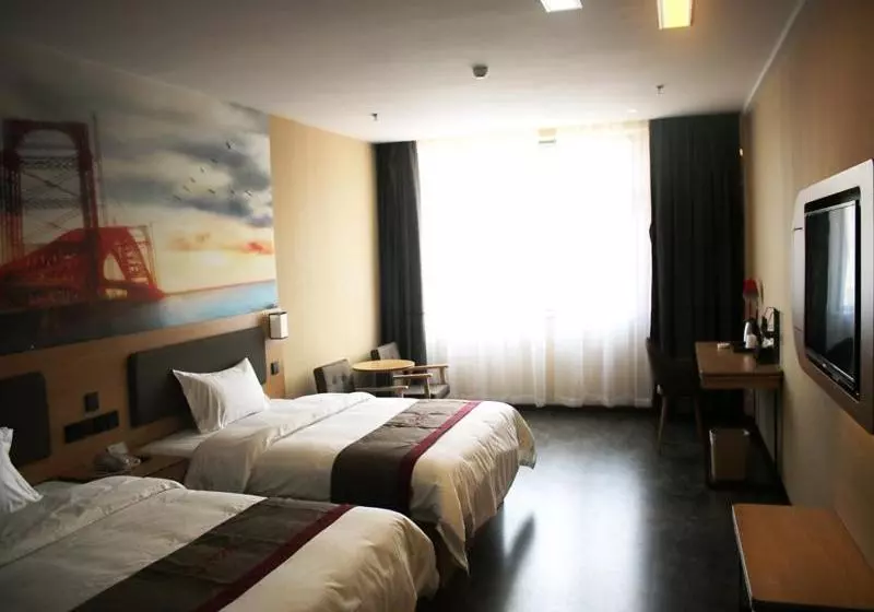 هتل Thank Inn Plus  Kunming Shuntong International Ginza Avenue Store