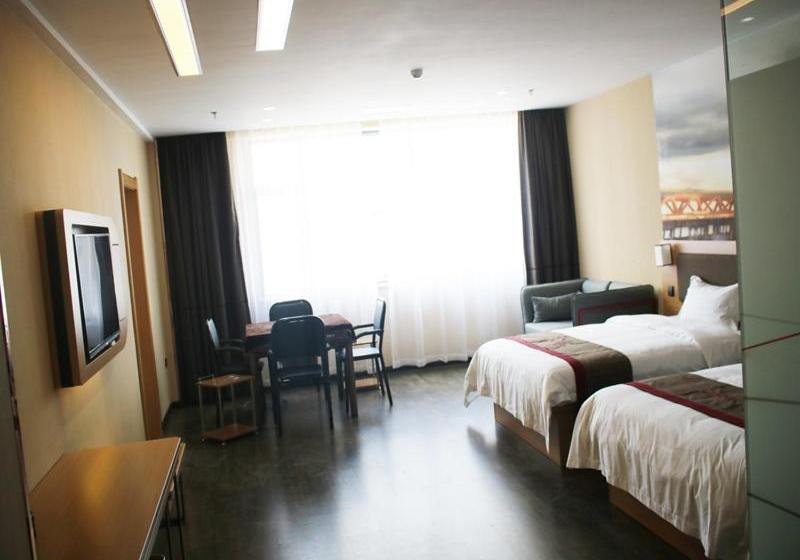 酒店 Thank Inn Plus  Kunming Shuntong International Ginza Avenue Store