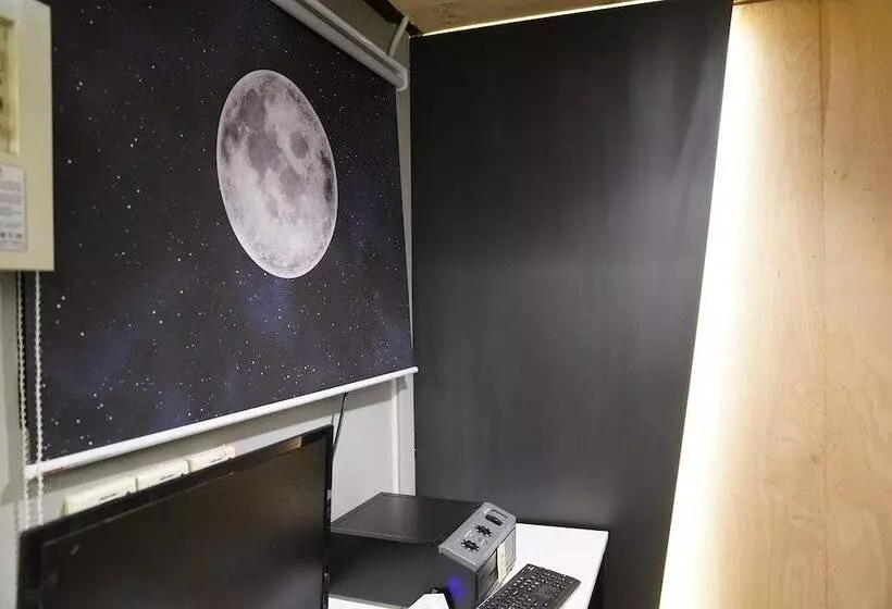 ペンション Apollo Guesthouse