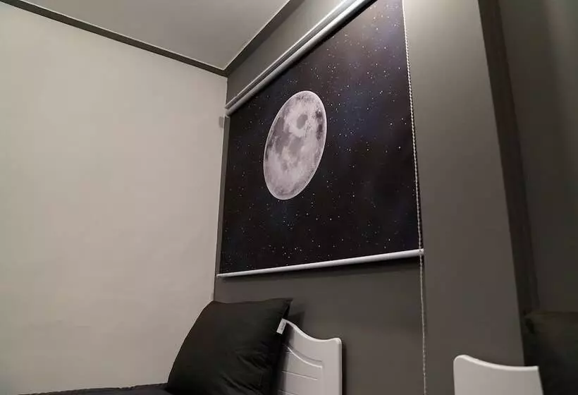 ペンション Apollo Guesthouse