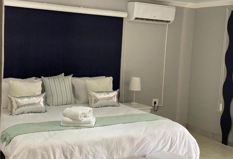 ペンション Esther Palace