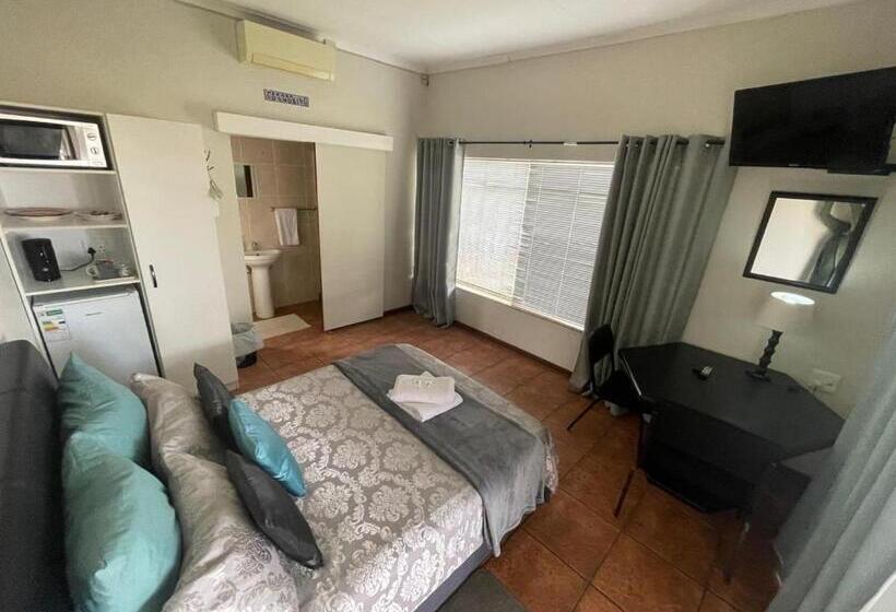 پانسیون Marikal Guesthouse