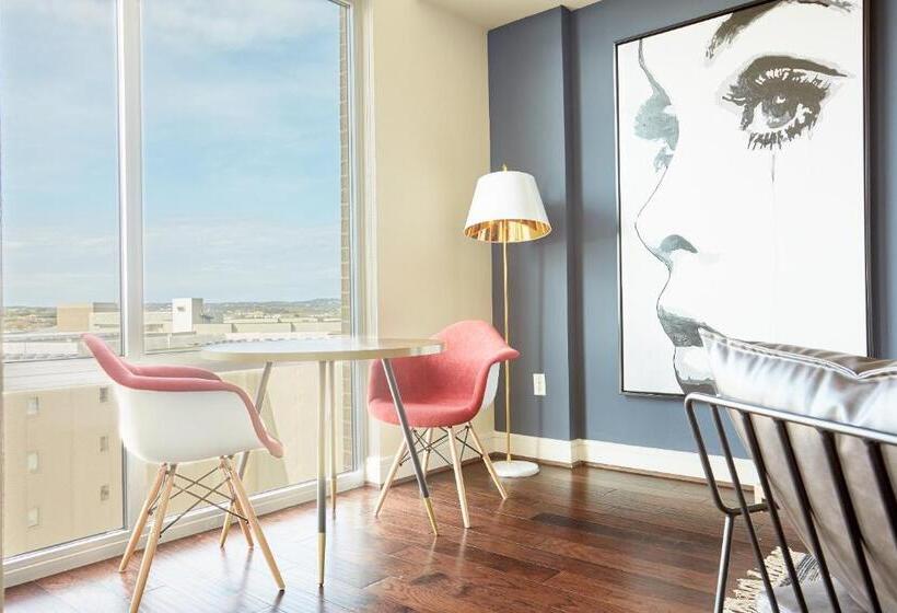 Sonder At The Catherine