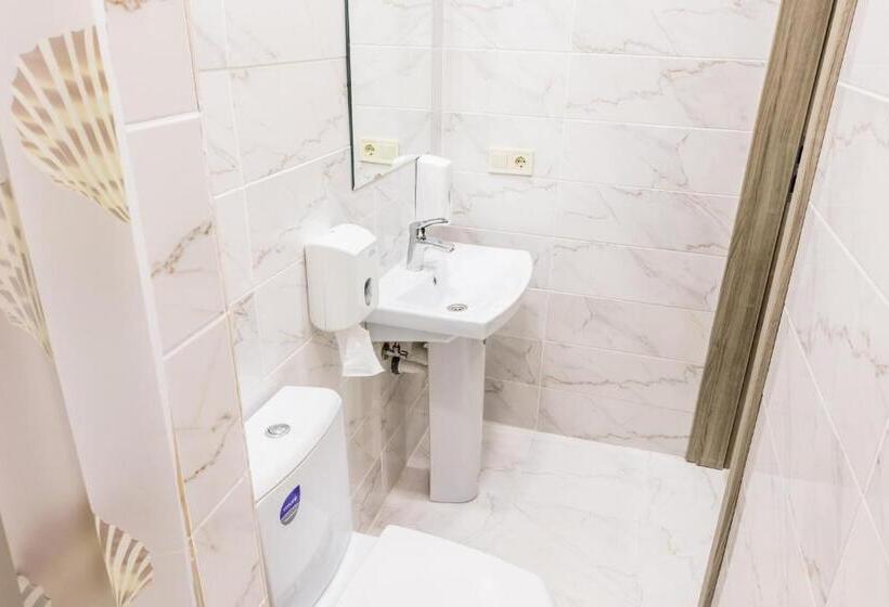 Hostel Art хостел готель адреналін