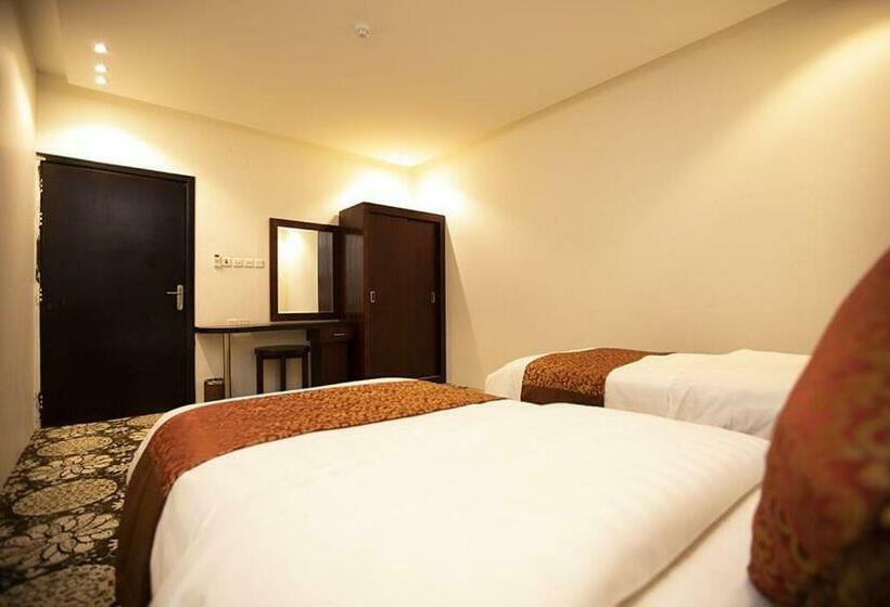Hotel ال متعب سويتس القصيم