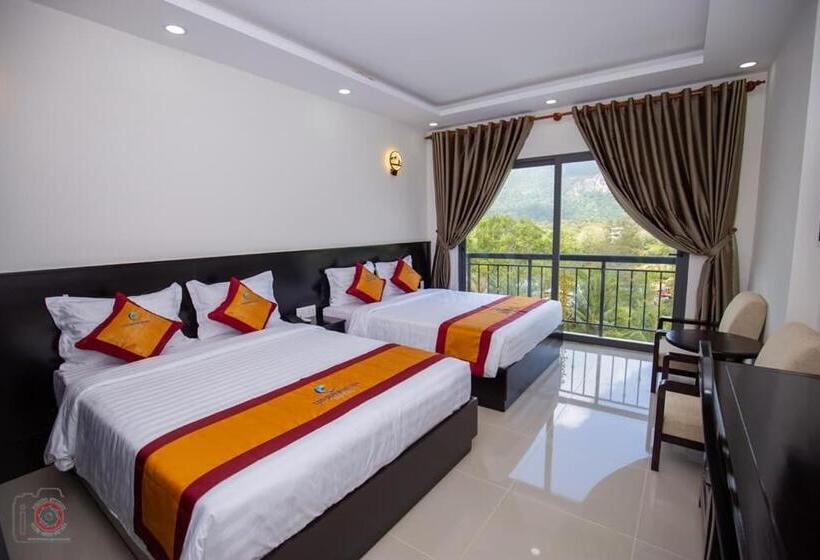 هتل Con Son Blue Sea