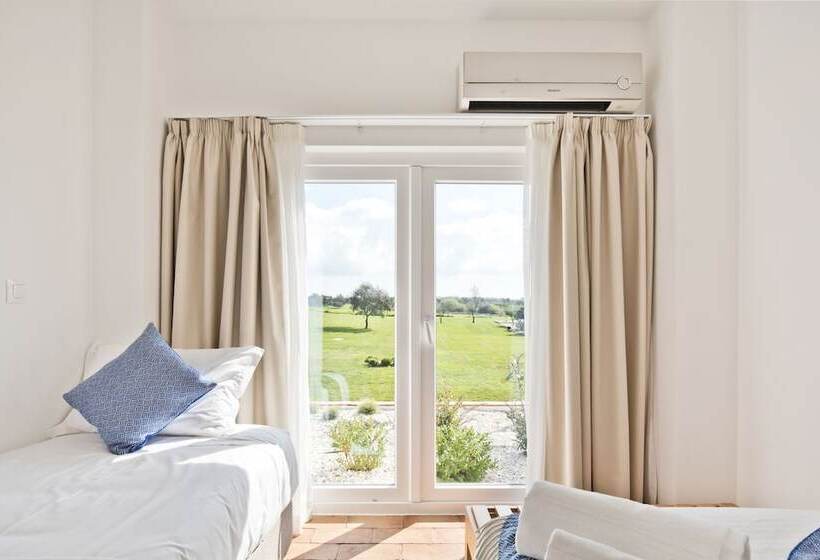 هتل Herdade Do Barrocal De Baixo