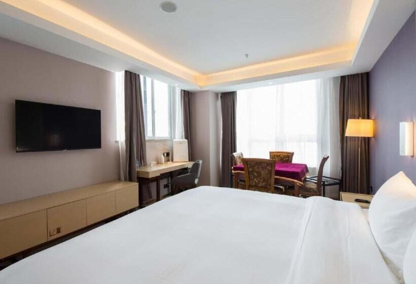 Lavande Hotel Qijiang High Speed Railway Station