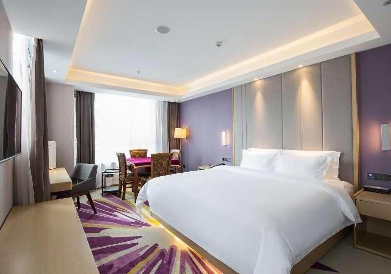 Lavande Hotel Qijiang High Speed Railway Station